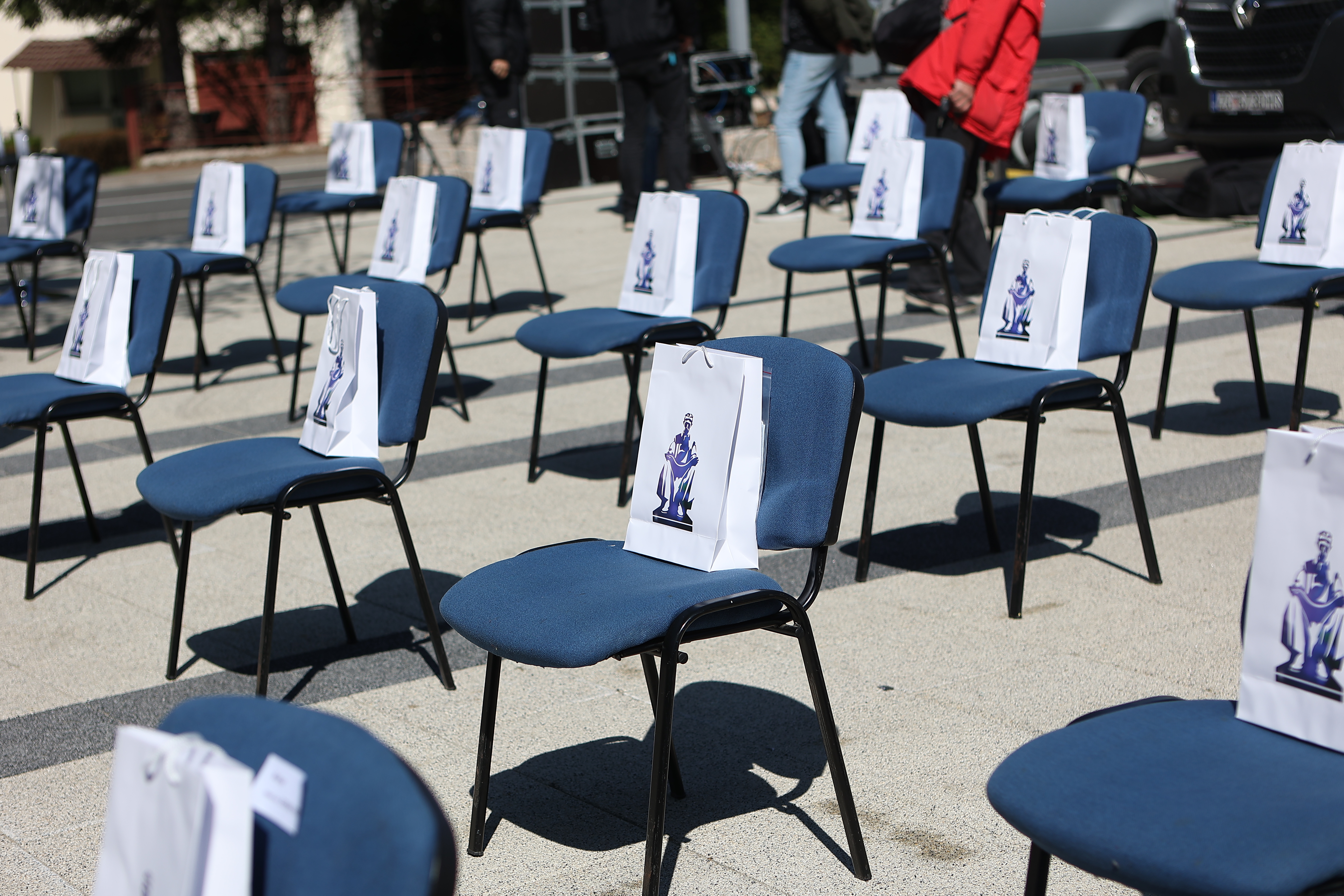 Spomenik Nikole Tesle vratio se u Gospić