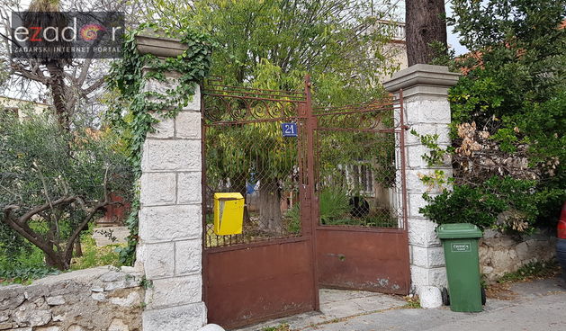 Kuća u ulici Vjekoslava Maštrovića u kojoj je policajac pucao u psa