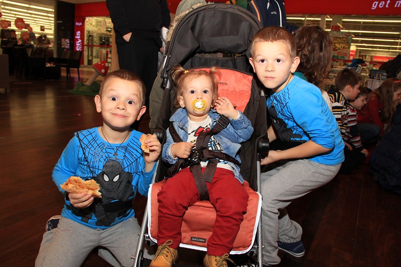 Supernova: Vesela subota uz Pocahontas 18. siječnja 2014. foto: Iva Perinčić Supernova: Vesela subota uz Pocahontas 18. siječnja 2014. foto: Iva Perinčić