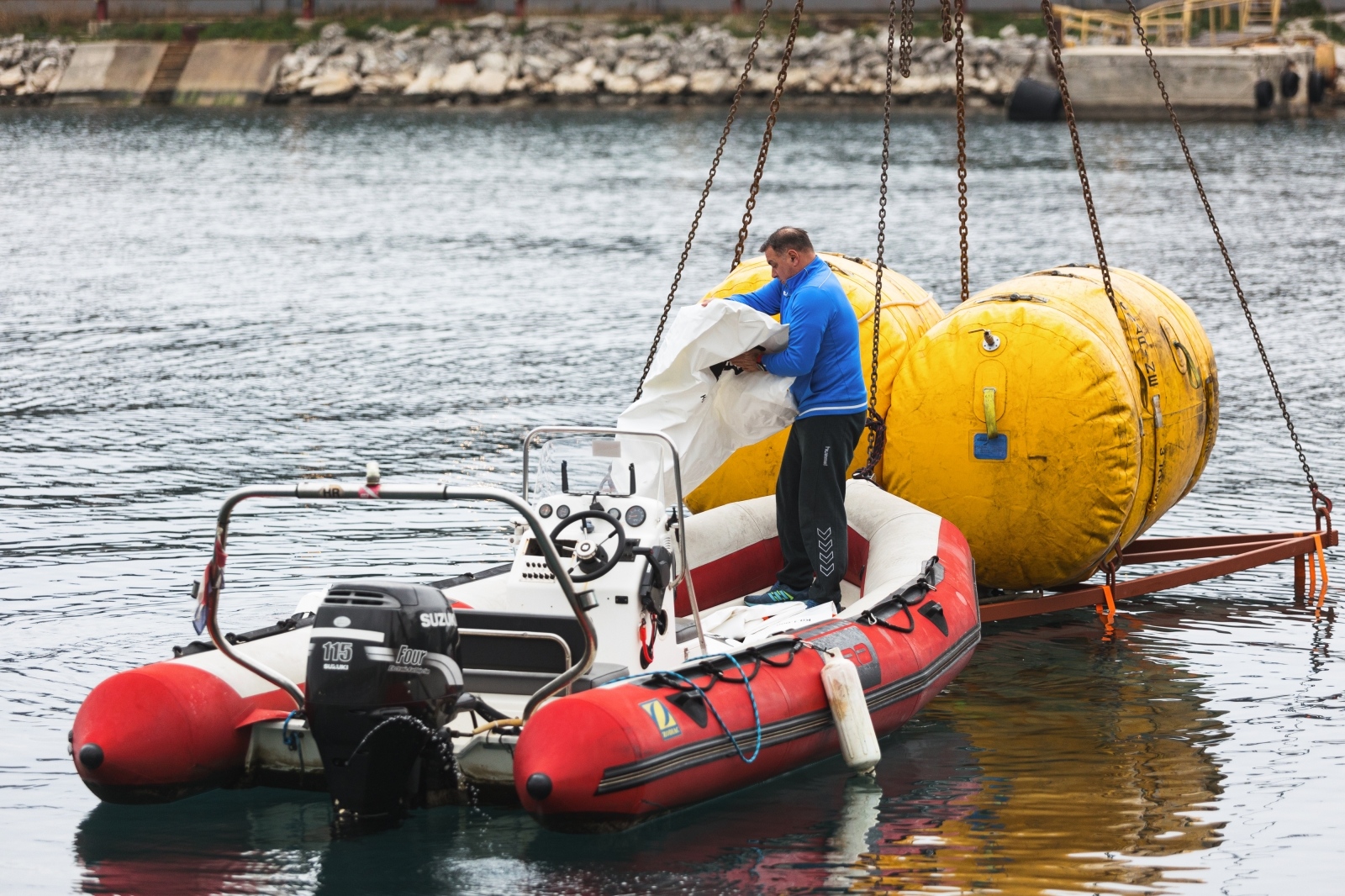 Riblji umjetni greben iz projekta “Adri.SmArtFish” otegljen na lokaciju kod Ošljaka