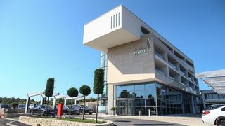 Novalja: Luksuzni Hotel Joel vlasnika Dejana Lovrena Novalja: Luksuzni Hotel Joel vlasnika Dejana Lovrena