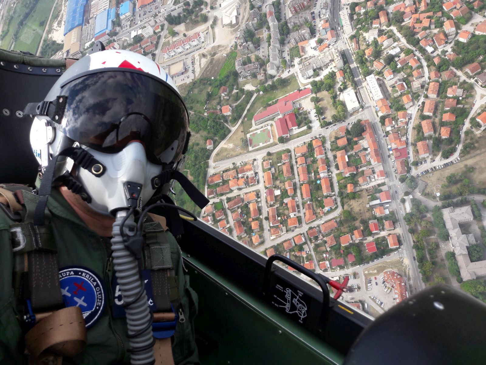 U Zemuniku završne pripreme zračnih snaga za nastup u kninu U Zemuniku završne pripreme zračnih snaga za nastup u kninu