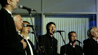 Zadar, 040512.
Falkensteiner Hotel & Spa Iadera u Punta Skali u Petrcanima kraj Zadra. Investicija vrijedna 160 milijuna eura prema rijecima celnih ljudi isplatila se. Hotel koji je otvoren lani u srpnju, danas je otvoren i sluzbeno. Na otvorenju su bile Zadar, 040512.
Falkensteiner Hotel & Spa Iadera u Punta Skali u Petrcanima kraj Zadra. Investicija vrijedna 160 milijuna eura prema rijecima celnih ljudi isplatila se. Hotel koji je otvoren lani u srpnju, danas je otvoren i sluzbeno. Na otvorenju su bile