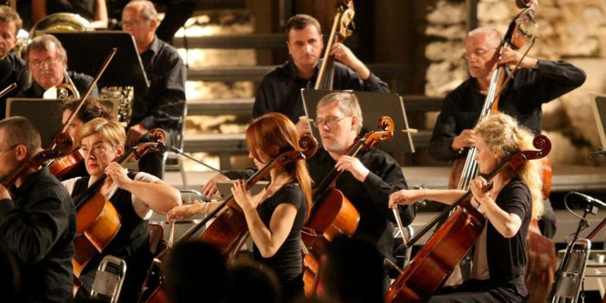 09.07.2013., Zadar – Spektakularnom Operom pod zvijezdama otvorene su 53. glazbene veceri u sv. Donatu, medjunarodni ljetni glazbeni festival svevremenske klasicne glazbe. Izvedena su djela Giuseppea Verdija i Richarda Wagnera. Photo: Dino Stanin/PIXSEL 09.07.2013., Zadar – Spektakularnom Operom pod zvijezdama otvorene su 53. glazbene veceri u sv. Donatu, medjunarodni ljetni glazbeni festival svevremenske klasicne glazbe. Izvedena su djela Giuseppea Verdija i Richarda Wagnera. Photo: Dino Stanin/PIXSEL