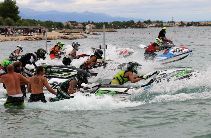 Plaža Jadro u Viru: Finalni dan posljednje utrke Alpe Adria Jet Ski Toura 2016. Foto: Kažimir Škrbić/Virski list