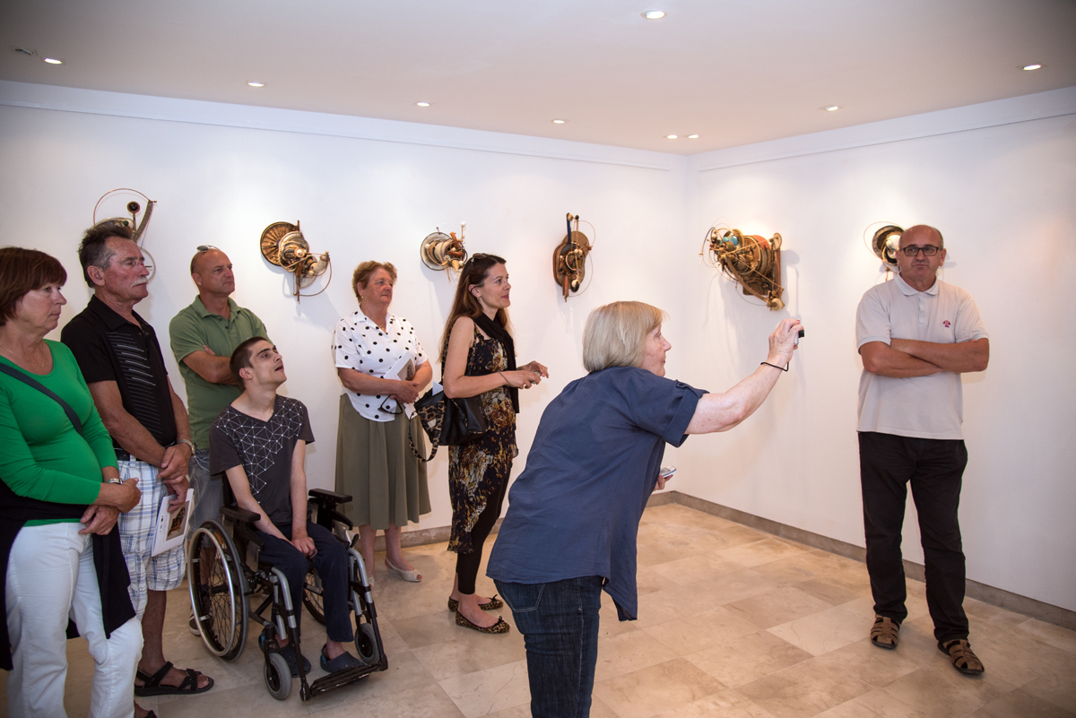 U biogradskom Zavičajnom muzeju otvorena je izložba radova Vedrana Karadže Tabulova pod nazivom “Mali intervali”