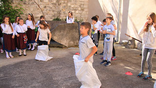 OŠ Zadarski otoci: “Igrajmo se igrajmo-igre dida moga”