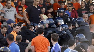 Sibenik, 050510.
 Finale Kupa Hrvatske uzvratna utakmica:   NK Sibenik – NK  Hajduk
Na fotografiji :  sukob navijaca Sibenika Funcuta i Policije. 
  Foto: Vladimir Dugandzic / CROPIX