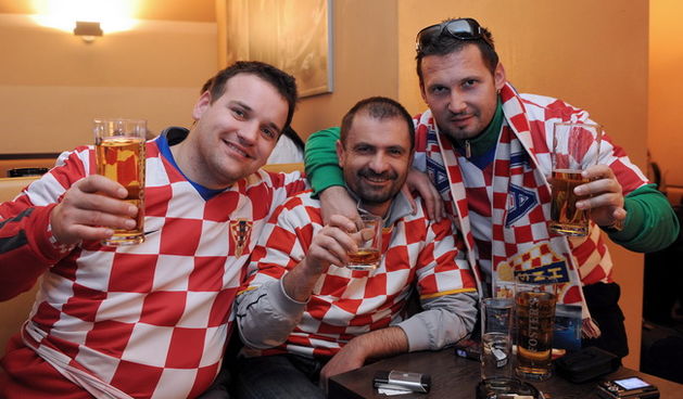 Bec, 310110.
Austrija je domacin EURO 2010 u rukometu od 19-31 01.10. U Becu se igraju utakmice poufinala i finala. Polufinale su izborile reprezentacije Islanda, Francuske, Poljske i Hrvatske. U polufinalnim utakmicama finale su izborile reprezentacije F