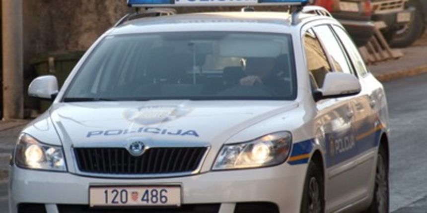 policija policija