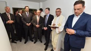 Ministar zdravlja dr. Dario Nakić predao je OB Zadar novi CT uredjaj vrijedan 5,5 milijuna kuna, ciju je nabavu osiguralo ministarstvo. Photo: Dino Stanin/PIXSELL Ministar zdravlja dr. Dario Nakić predao je OB Zadar novi CT uredjaj vrijedan 5,5 milijuna kuna, ciju je nabavu osiguralo ministarstvo. Photo: Dino Stanin/PIXSELL