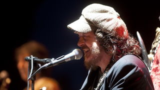 Pula, 180611.
Arena.
Zucchero se koncertom u Areni Puljanima predstavio u sklopu “Chocaback Tour 2011” turneje . Ovo mu je treci put da nastupa u Pulskoj Areni.
Na fotografiji: Zucchero.
Foto: Srecko Niketic / CROPIX Pula, 180611.
Arena.
Zucchero se koncertom u Areni Puljanima predstavio u sklopu “Chocaback Tour 2011” turneje . Ovo mu je treci put da nastupa u Pulskoj Areni.
Na fotografiji: Zucchero.
Foto: Srecko Niketic / CROPIX