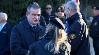 Na Gradskom groblju položeni vijenci povodom obilježavanja 33. obljetnice 72. bojne Vojne policije Na Gradskom groblju položeni vijenci povodom obilježavanja 33. obljetnice 72. bojne Vojne policije