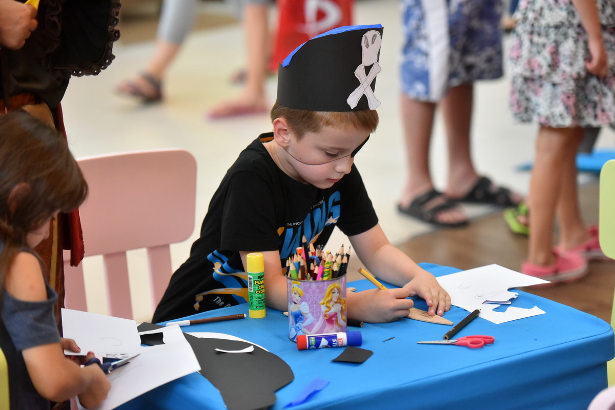 Supernova: Adio školo i dodjela ključeva dobitniku nagradne igre Supernova: Adio školo i dodjela ključeva dobitniku nagradne igre