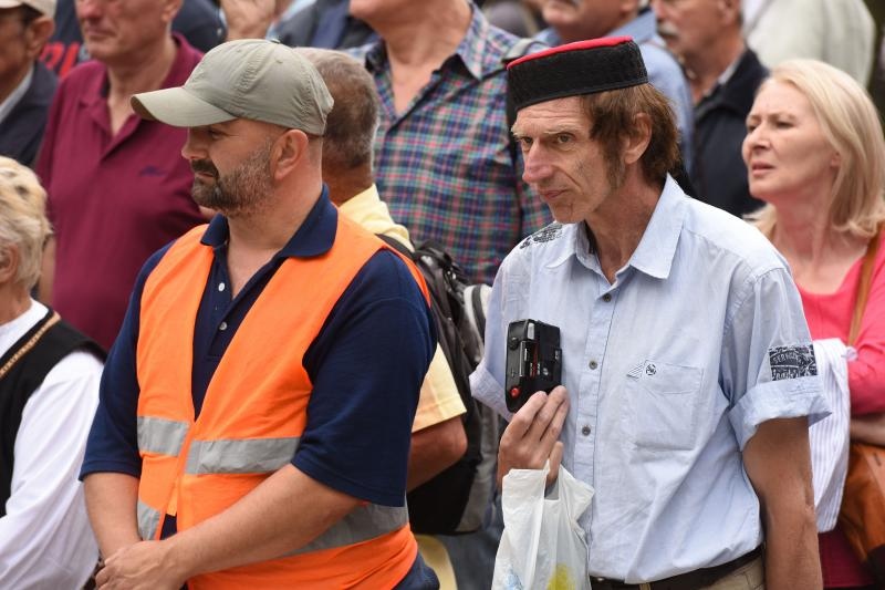 Srb: Polaganjem vijenaca obilježena obljetnica Dana ustanka naroda Like, Photo: Dino Stanin/PIXSELL