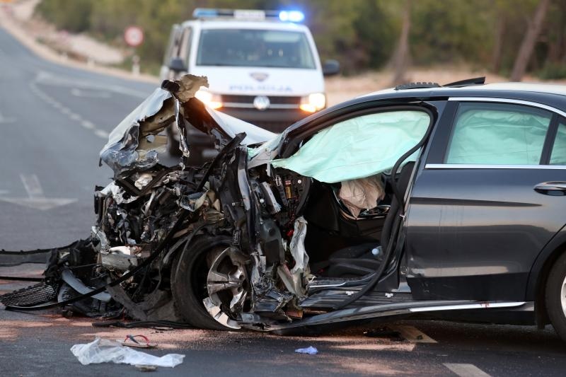 Stravičan sudar na vodičkoj obilaznici odnio jedan još jedan život a šest je osoba teško ozljeđeno