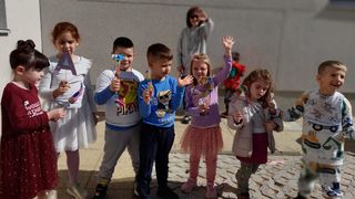 Dječji vrtić Latica proslavio 32. rođendan Dječji vrtić Latica proslavio 32. rođendan