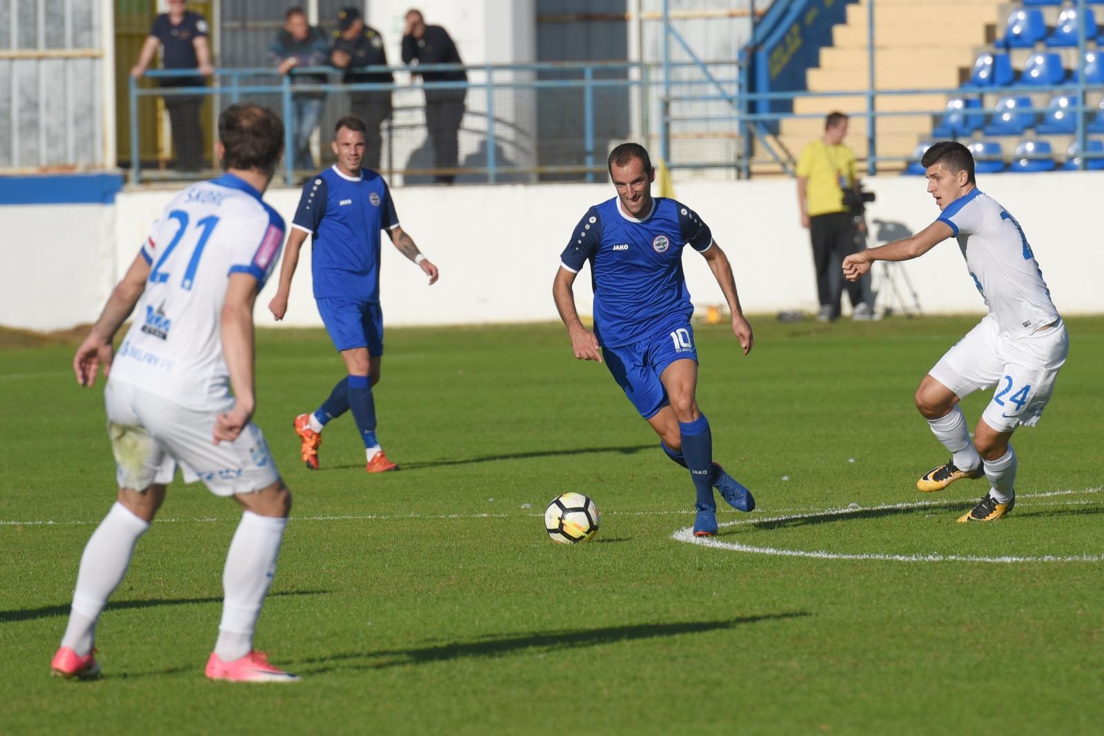 Hrvatski nogometni kup: NK Zadar – NK Osijek 0-4 Hrvatski nogometni kup: NK Zadar – NK Osijek 0-4