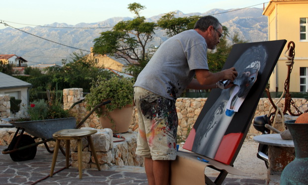 Street Art umjetnik Finbarr Fin DAC stvara u Ražancu, Foto: Nenad Nešović Street Art umjetnik Finbarr Fin DAC stvara u Ražancu, Foto: Nenad Nešović