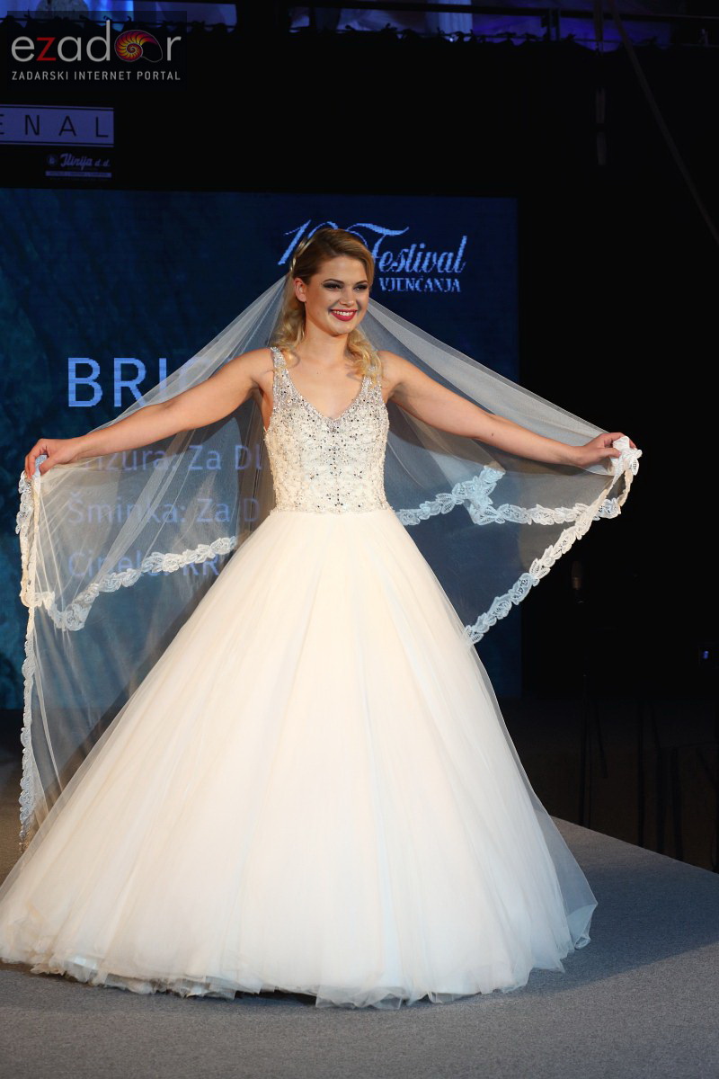 10. Festival vjenčanja: Modna revija vjenčanica i revija cvijeća 5. ožujka 2017.