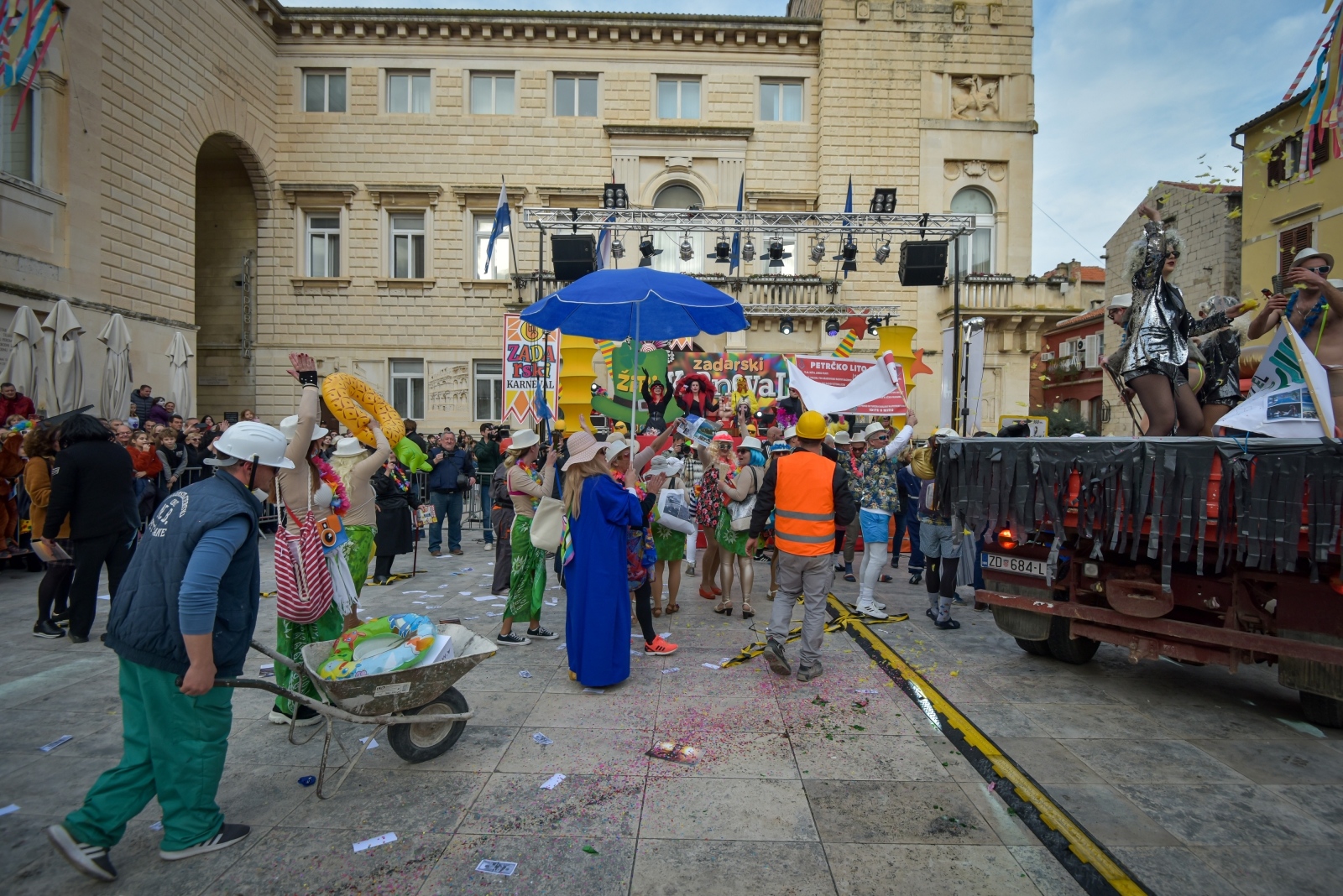 Zadarski Karneval 2020.: Povorka maskiranih skupina