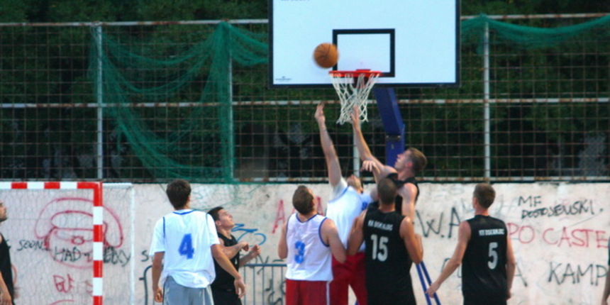 4.kolo Ljetne lige: KK Bokanjac- KK Kampo Ka 4.kolo Ljetne lige: KK Bokanjac- KK Kampo Ka