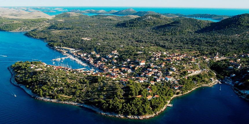 Panorama Sali na Dugom Otoku Panorama Sali na Dugom Otoku