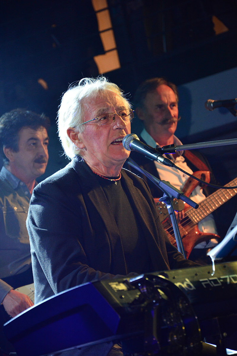 Oliver Dragojević & Dupini oduševili Zadrane ; foto Iva Perinčić