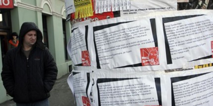 Sisak – plakati (foto: Miroslav Arbutina/Cropix) Sisak – plakati (foto: Miroslav Arbutina/Cropix)