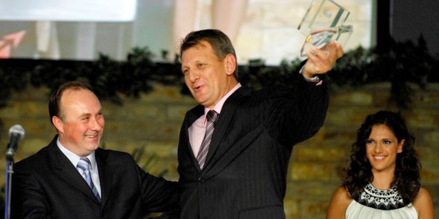 Baradić prima nagradu (Foto: Niksa Stipanicev / CROPIX)