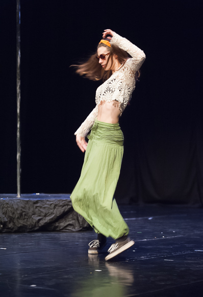 Pole/Chair/Dance show “Mental” @ HNK Zadar, 12.3.2016 – Foto: Ivan Toman Pole/Chair/Dance show “Mental” @ HNK Zadar, 12.3.2016 – Foto: Ivan Toman