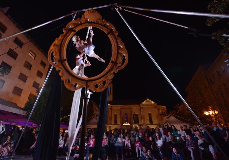 Storybook Teatar na Cvjetnom trgu i party se odrzao u Supercaffeu gjde su dosle osobe iz javnog zivota. Predstava zivot na vosokoj nozi by Ludifico Photo: Marko Lukunic/PIXSELL