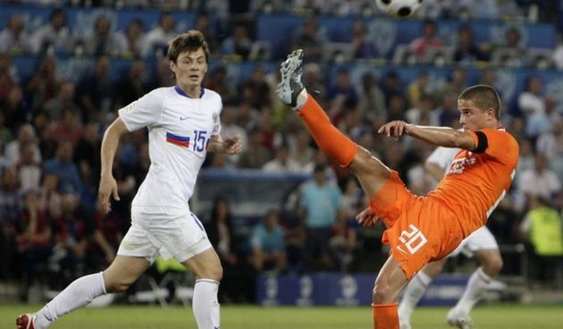 Dinijar Biljaletdinov i Affelay (Foto: Reuters@dylife.com)