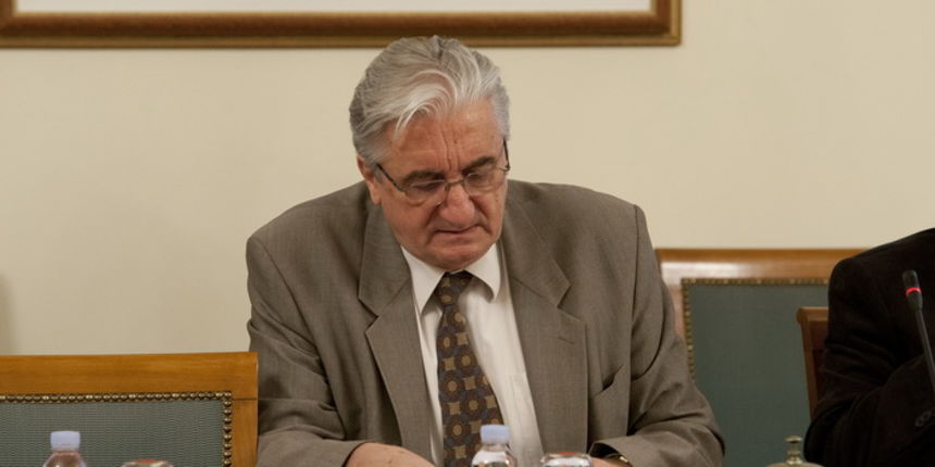 Zagreb, 291012.Sabor.Saborski Odbor za unutarnju politiku i nacionalnu sigurnost odrzao je zatvorenu sjednicu s jedinom tockom “Medijski napisi o zloporabi sustava tajnog prikupljanja podataka – rasprava o zaprimljenim izvjescima”. Nakon sto su mediji o