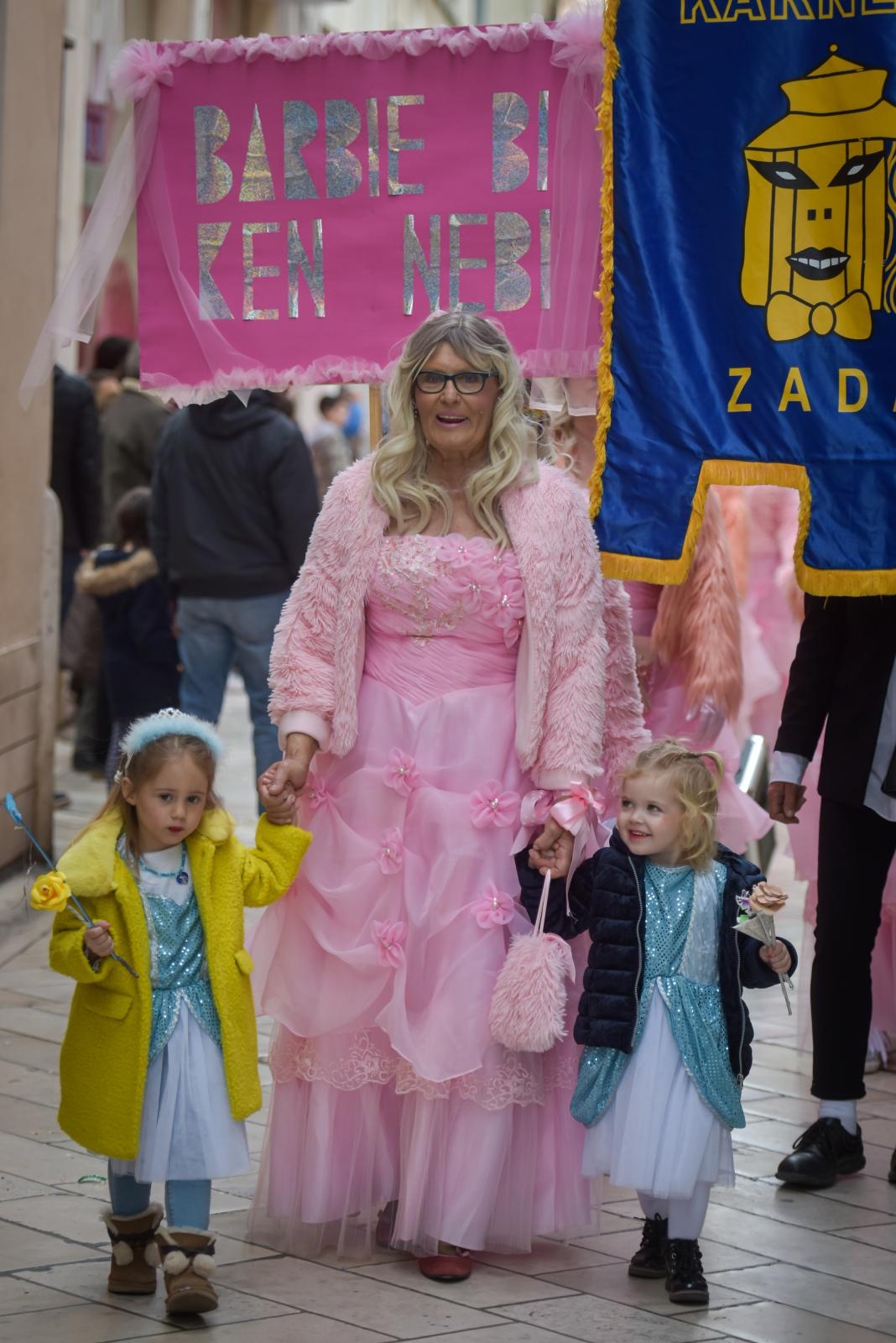 Zadarski Karneval 2020.: Povorka maskiranih skupina