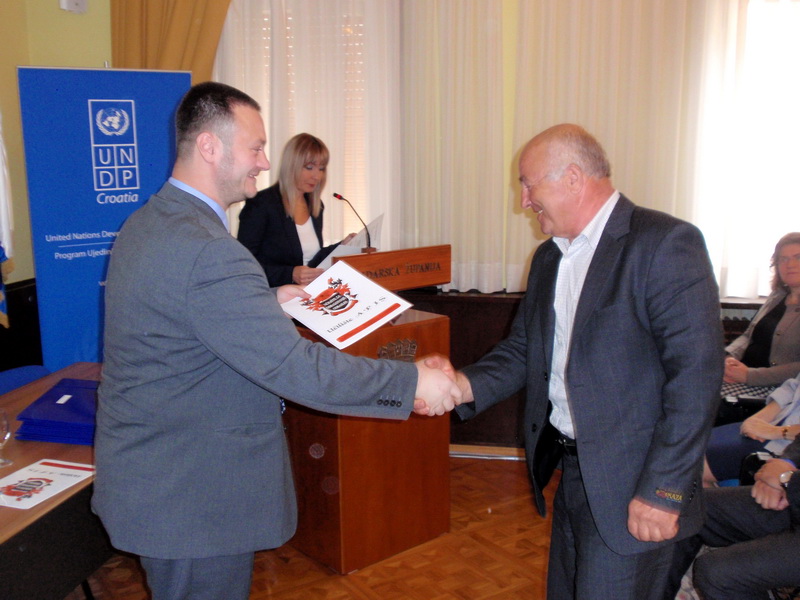 Potpisivanje sporazuma Zadarske Potpisivanje sporazuma Zadarske