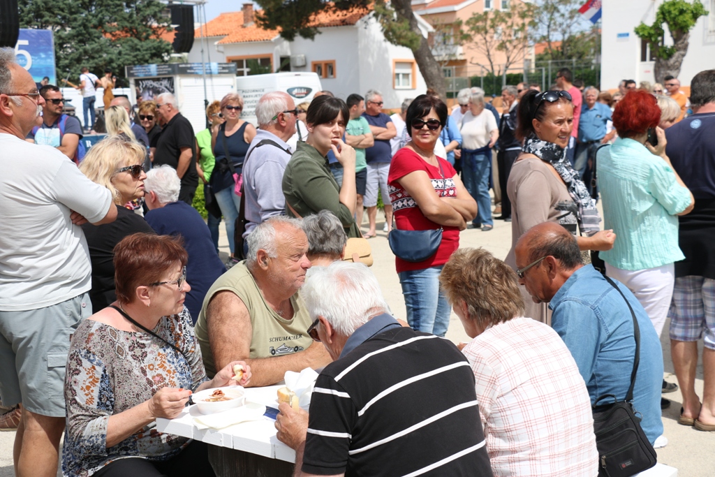 Velika prvosvibanjska fešta na Viru Velika prvosvibanjska fešta na Viru