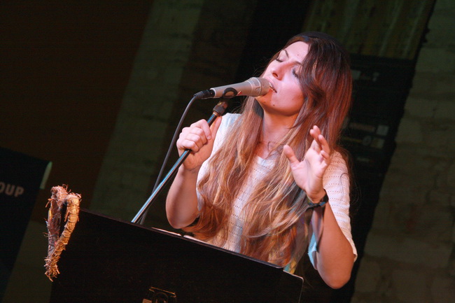 Zemlja bez granica: koncert Jelene Radan na Forumu foto: Angelo Virag Zemlja bez granica: koncert Jelene Radan na Forumu foto: Angelo Virag