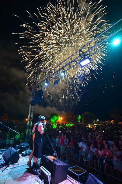 Virska noć 2015. uz koncert Lane Jurčević i Luke Nižetića te valičanstveni vatromet, Foto: Iva Perinčić Virska noć 2015. uz koncert Lane Jurčević i Luke Nižetića te valičanstveni vatromet, Foto: Iva Perinčić