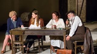 predstava Kazališta Ulysses i MESS Sarajevo u koprodukciji s Narodnim pozorištem Sarajevo izvedena na Dubrovačkim ljetnim igrama