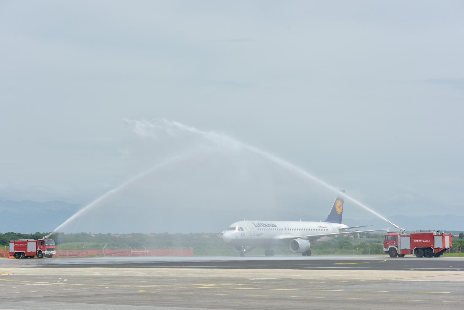 U zračnu luku Zadar svečano sletio prvi zrakoplov Lufthanse iz Frankfurta