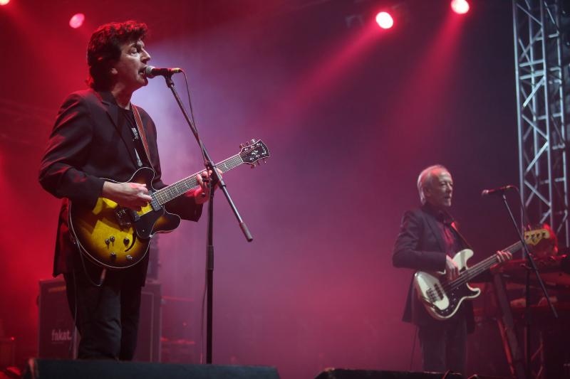 U velikoj dvorani Doma sportova, u organizaciji Udruge HUHIV povodom Svjetskog dana AIDS-a i ukazivanja na probleme AIDS-a i HIV-a, znanje, zastitu i zdravlje odrzan je 12. Pozitivan koncert. Koncert Bajaga i Instruktori. Photo: Borna Filic/PIXSELL