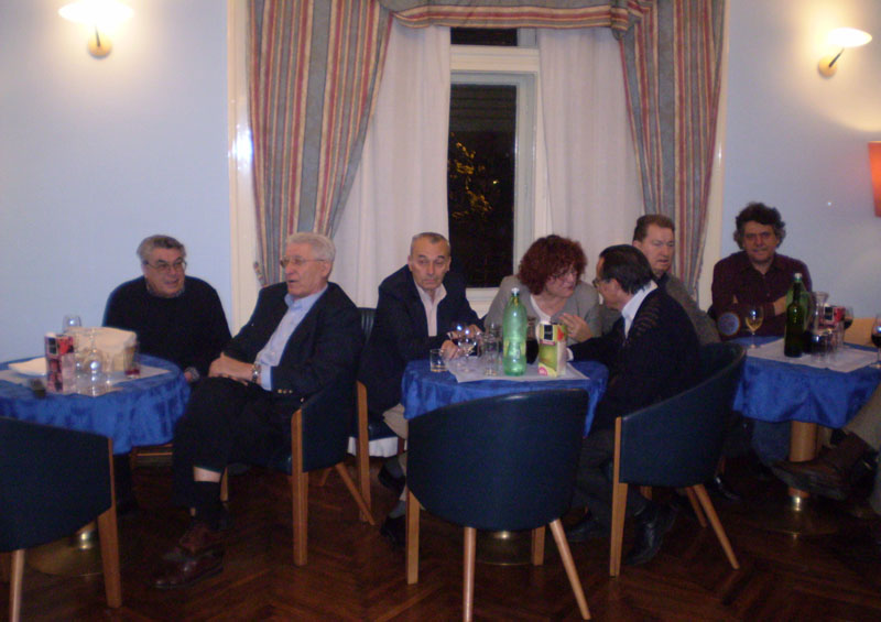 Klapa Kontrada u Klubu Zadrana u Zagrebu