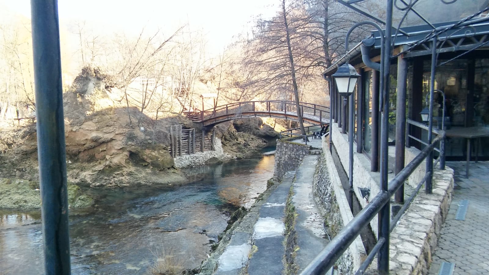 Prijepodne u Cazinu, Kostelski buk i posjet tvrđavi Ostrožac