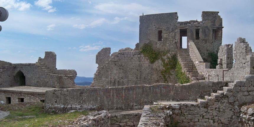 Općini Preko 100 tisuća kuna za tvrđavu Sv. Mihovila Općini Preko 100 tisuća kuna za tvrđavu Sv. Mihovila