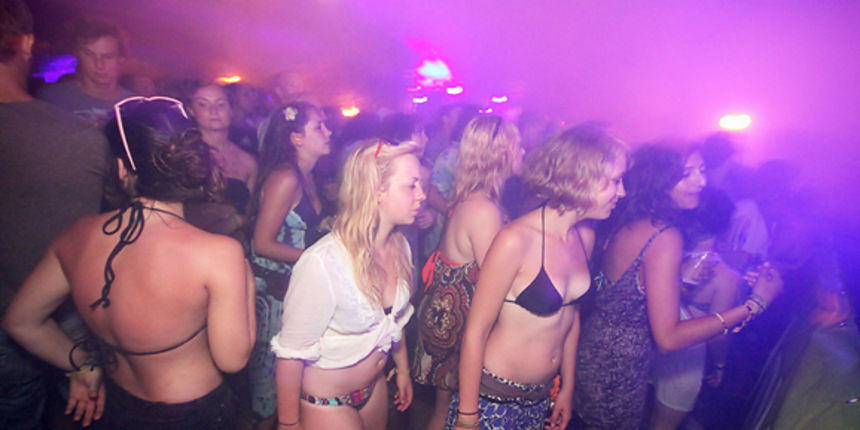 Tisno: The Garden Festival 5. srpnja 2012. (foto:Saša Čuka) Tisno: The Garden Festival 5. srpnja 2012. (foto:Saša Čuka)