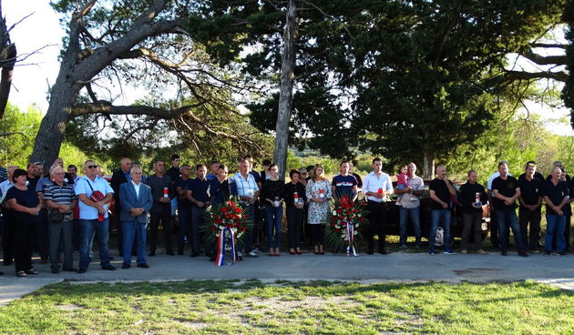 Vukšić: Položeni vijenci za žrtve Domovinskog rata