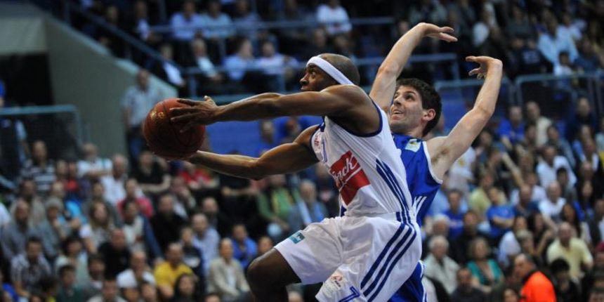 KC Drazen Petrovic, Zagreb – A1 Liga za prvaka, prva utakmica finala doigravanja. KK Cibona – KK Zadar. Photo: Danijel Kasap/PIXSELL KC Drazen Petrovic, Zagreb – A1 Liga za prvaka, prva utakmica finala doigravanja. KK Cibona – KK Zadar. Photo: Danijel Kasap/PIXSELL
