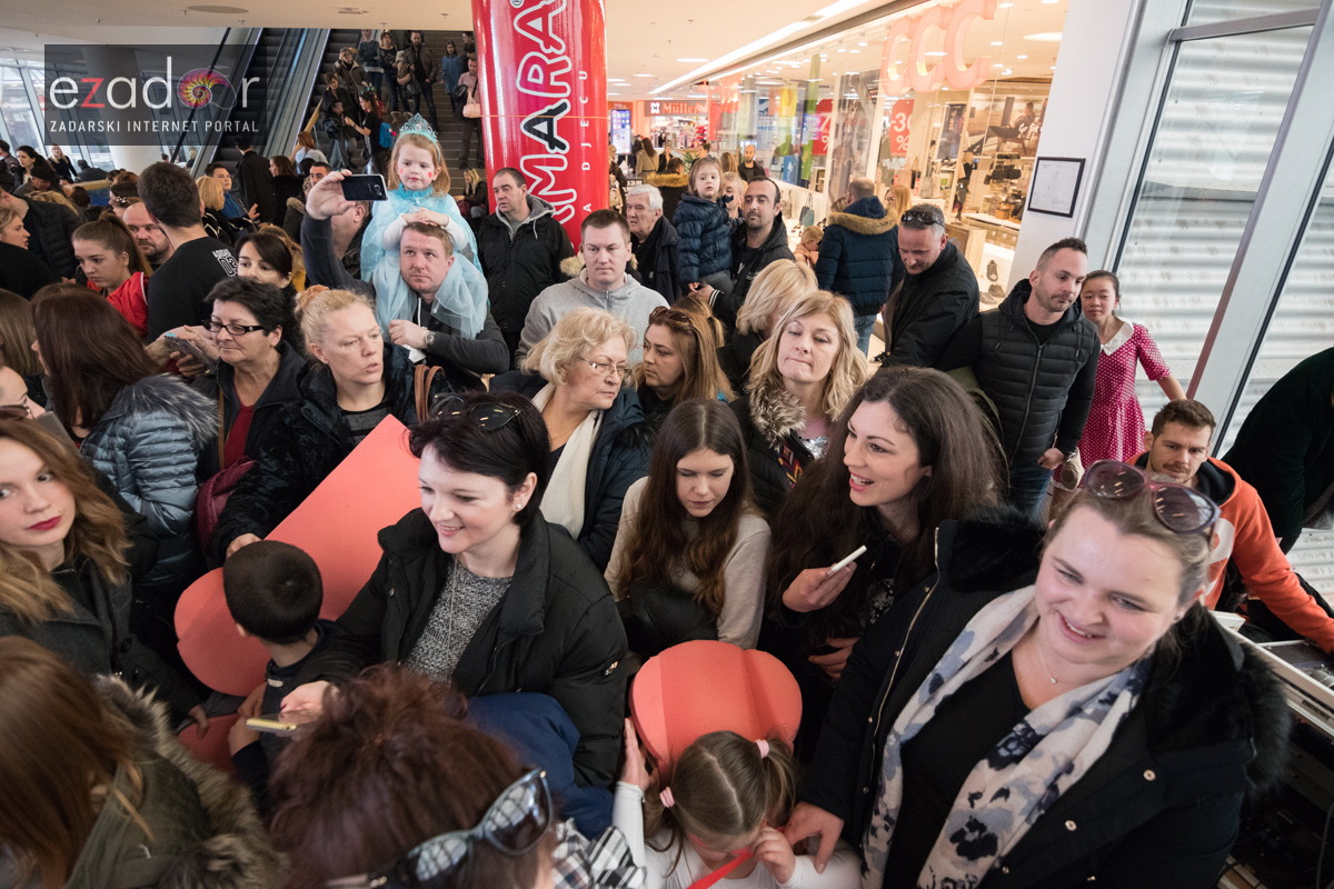 Plesni karneval u City Galleriji Plesni karneval u City Galleriji