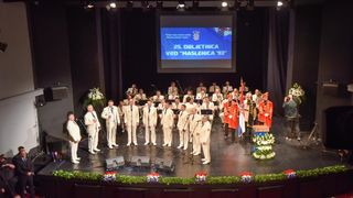 HNK Zadar: Svečana akademija u sklopu 25. obljetnice vojno-redarstvene operacije Maslenica ’93. Klapa i orkestar HRM Svrti Juraj HNK Zadar: Svečana akademija u sklopu 25. obljetnice vojno-redarstvene operacije Maslenica ’93. Klapa i orkestar HRM Svrti Juraj